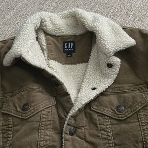 GAP men’s corduroy fleece jacket